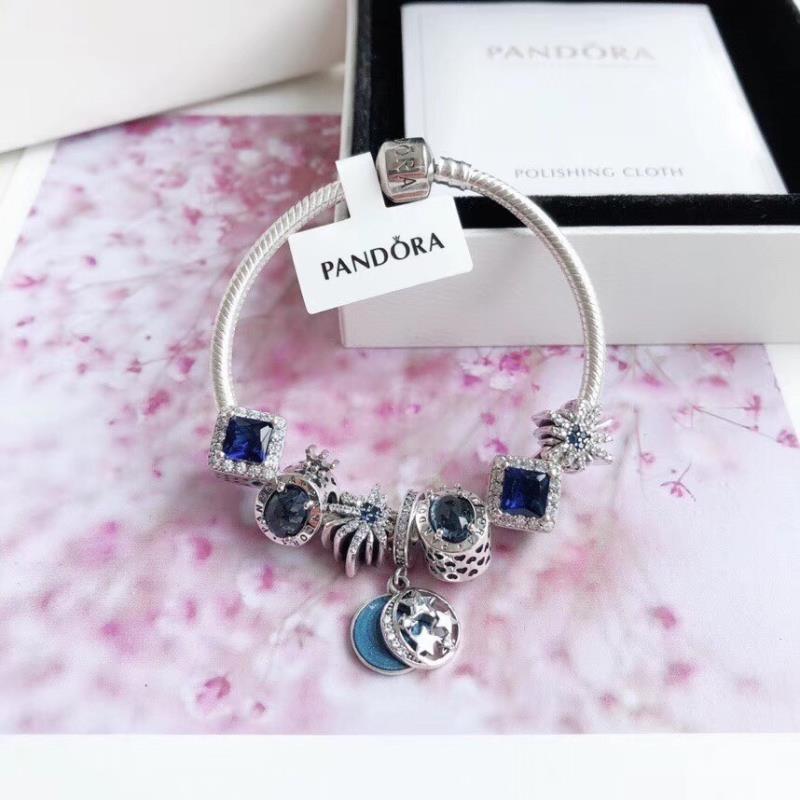 Pandora Bracelets 2017